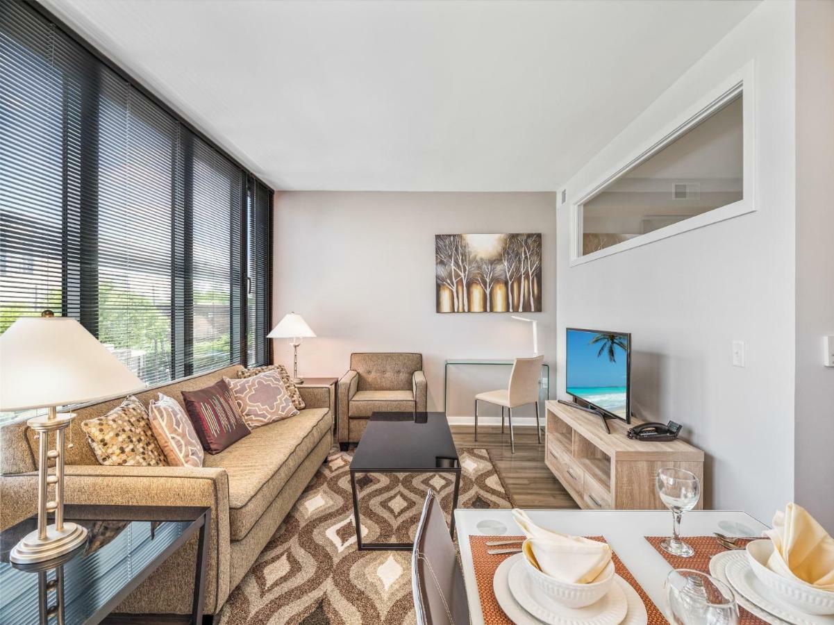 Global Luxury Suites In Downtown Bethesda Room photo